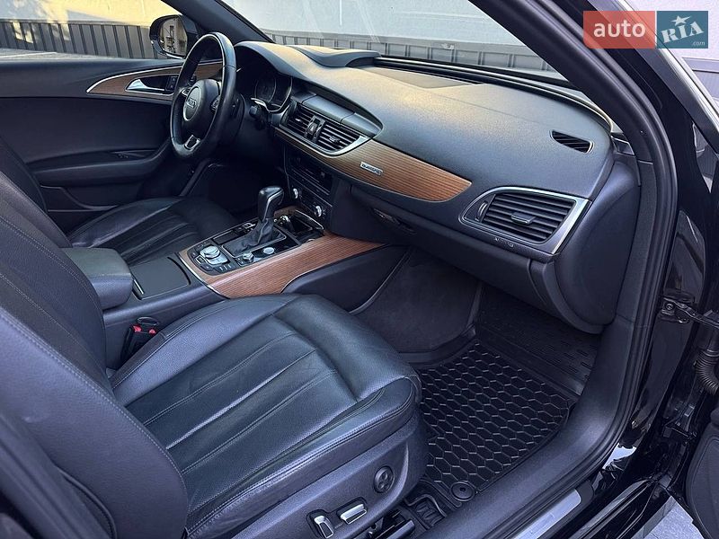 Седан Audi A6 2015 в Рівному
