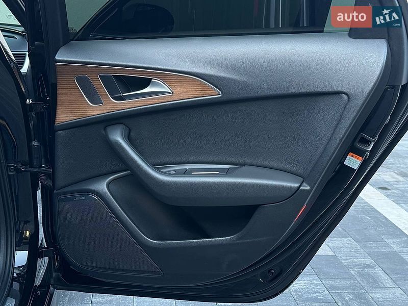 Седан Audi A6 2015 в Рівному