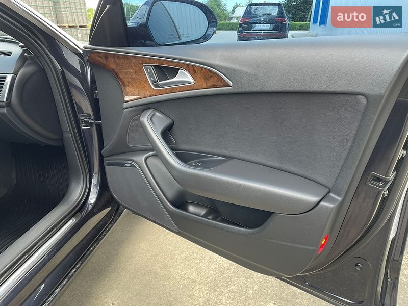 Седан Audi A6 2014 в Косові
