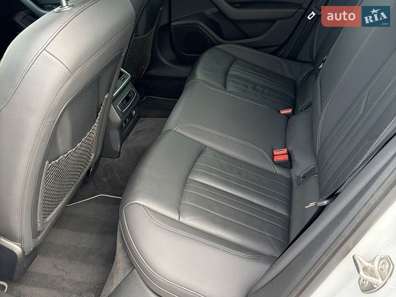 Седан Audi A6 2019 в Одессе