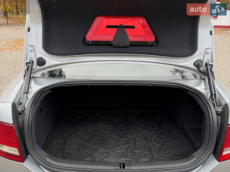 Седан Audi A6 2005 в Буче