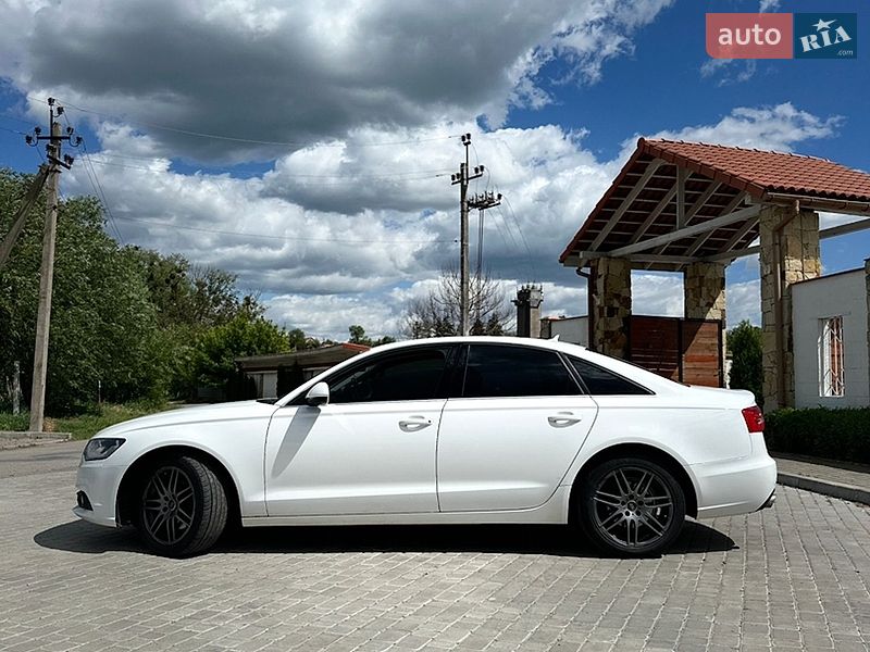 Седан Audi A6 2012 в Вінниці
