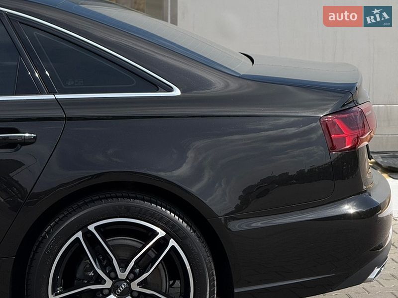 Седан Audi A6 2015 в Киеве