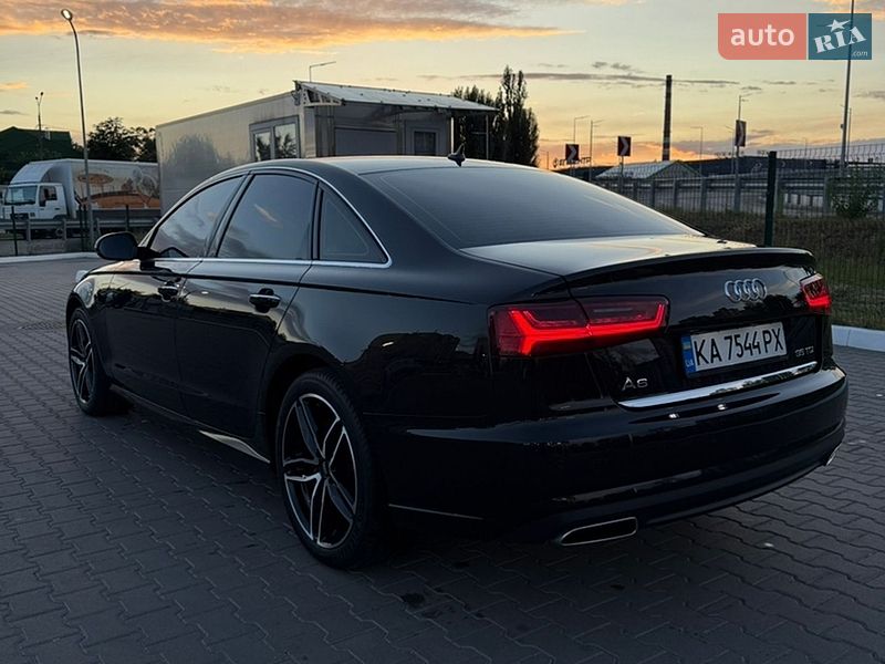 Седан Audi A6 2015 в Киеве