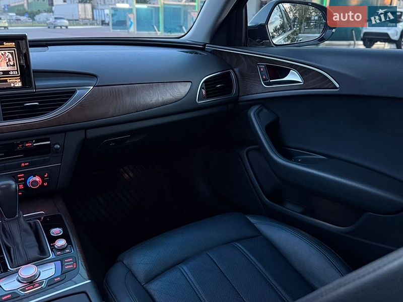 Седан Audi A6 2015 в Киеве