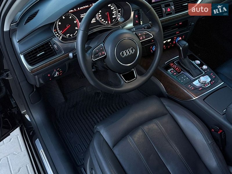 Седан Audi A6 2015 в Киеве