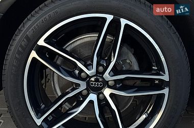 Седан Audi A6 2015 в Киеве