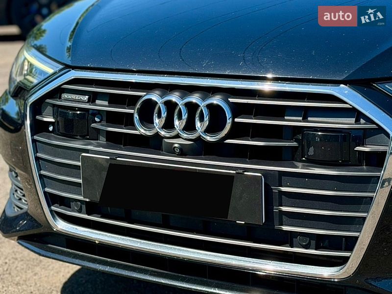 Седан Audi A6 2018 в Ужгороде