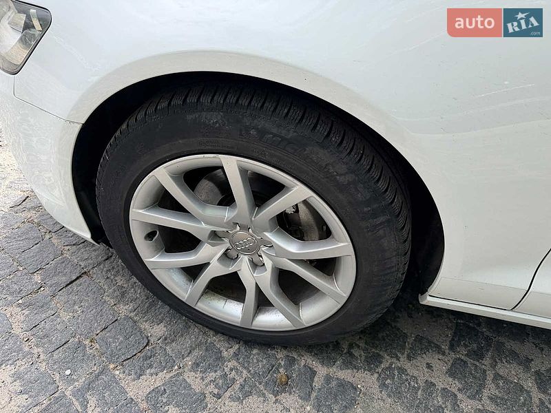 Универсал Audi A6 2011 в Киеве
