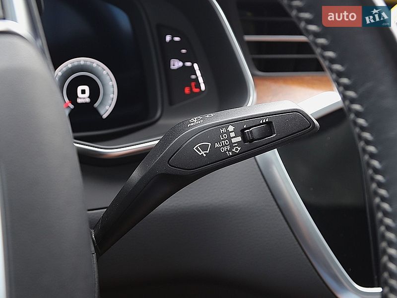 Седан Audi A6 2020 в Киеве