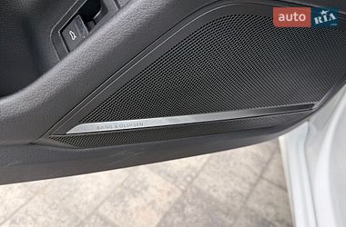 Седан Audi A6 2024 в Львове
