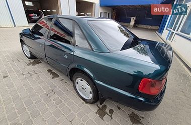 Седан Audi A6 1995 в Кременце