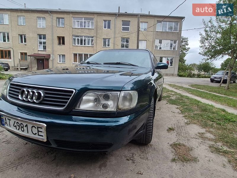 Седан Audi A6 1995 в Кременце