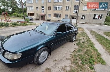 Седан Audi A6 1995 в Кременце
