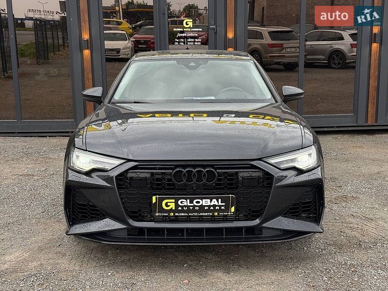 Седан Audi A6 2022 в Львове