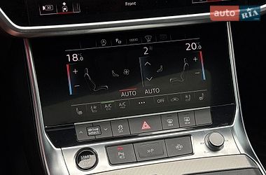 Седан Audi A6 2022 в Львове