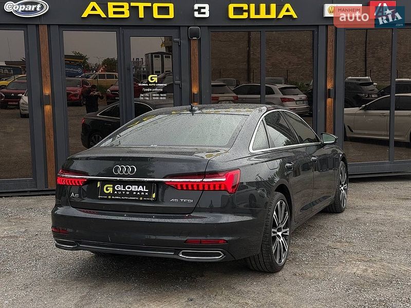 Седан Audi A6 2022 в Львове
