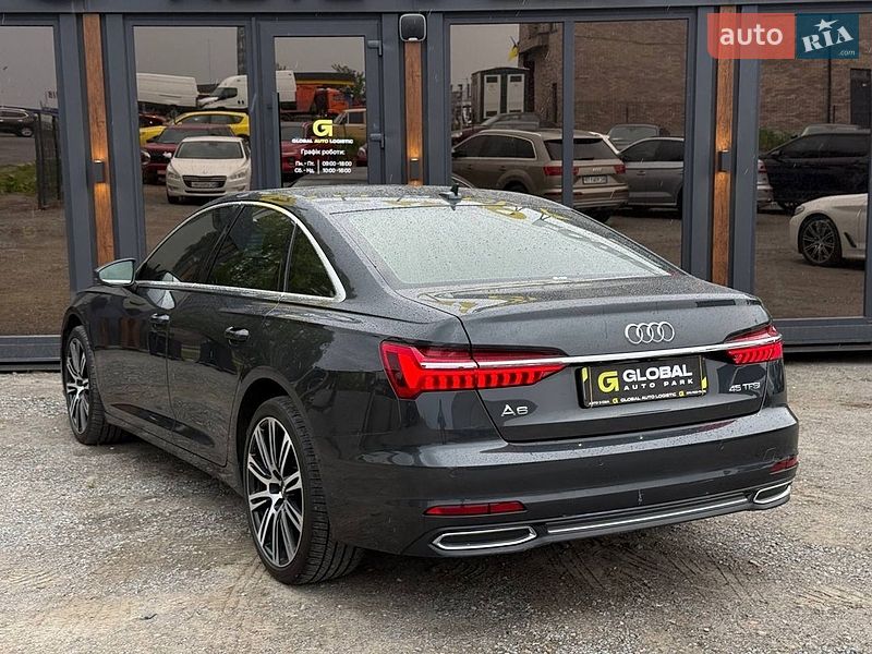 Седан Audi A6 2022 в Львове
