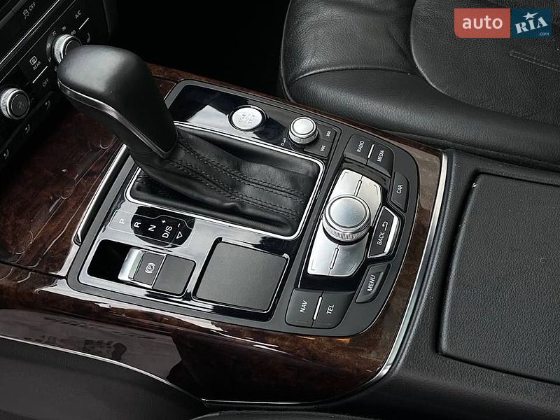 Седан Audi A6 2015 в Луцьку