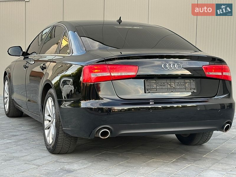 Седан Audi A6 2011 в Ужгороде