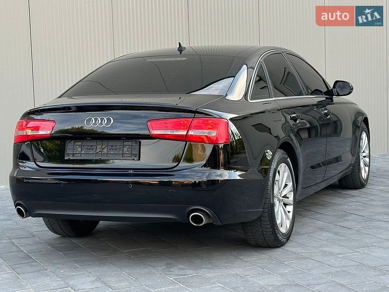 Седан Audi A6 2011 в Ужгороде