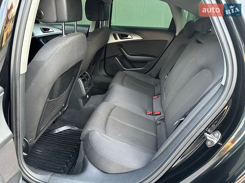Седан Audi A6 2011 в Ужгороде