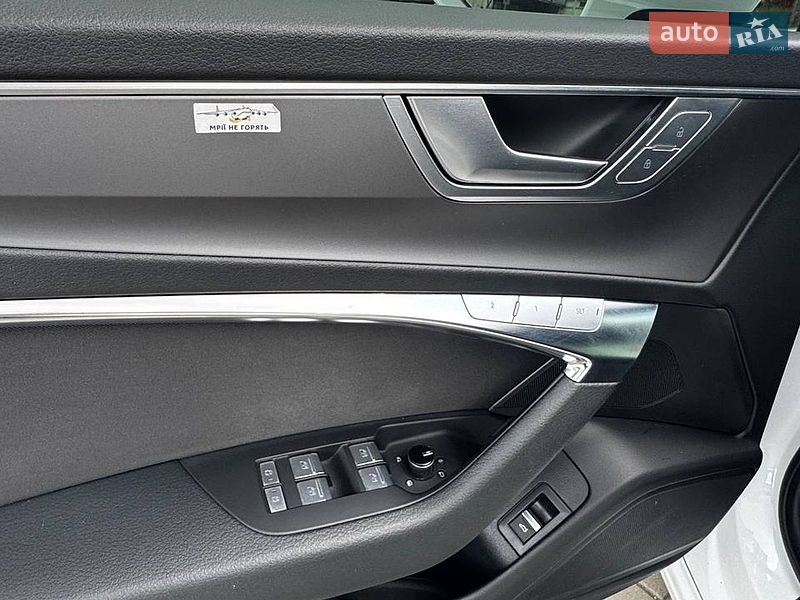 Седан Audi A6 2023 в Дніпрі