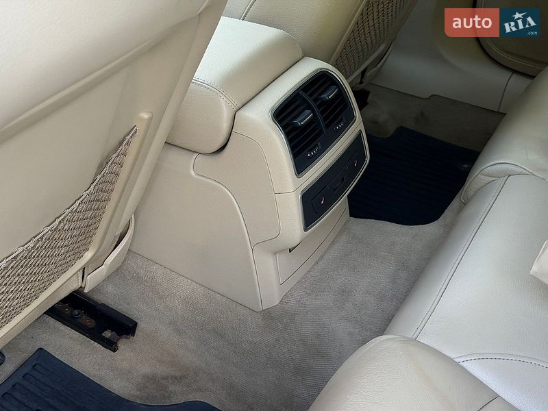 Седан Audi A6 2012 в Дніпрі