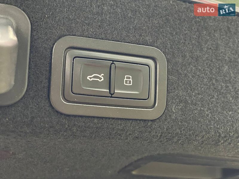 Седан Audi A6 2016 в Днепре