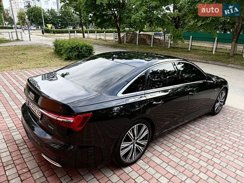 Седан Audi A6 2019 в Ровно
