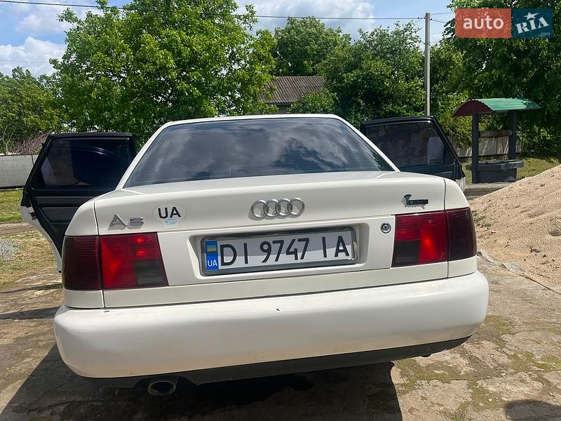 Седан Audi A6 1996 в Сокирянах