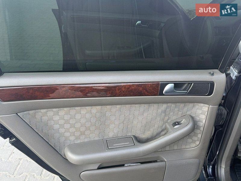 Універсал Audi A6 2002 в Чернівцях