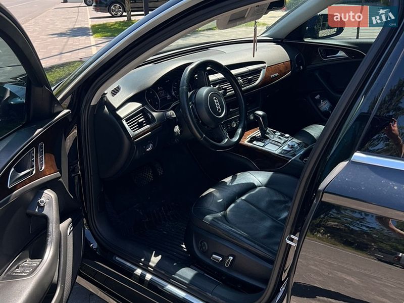 Седан Audi A6 2015 в Ужгороде