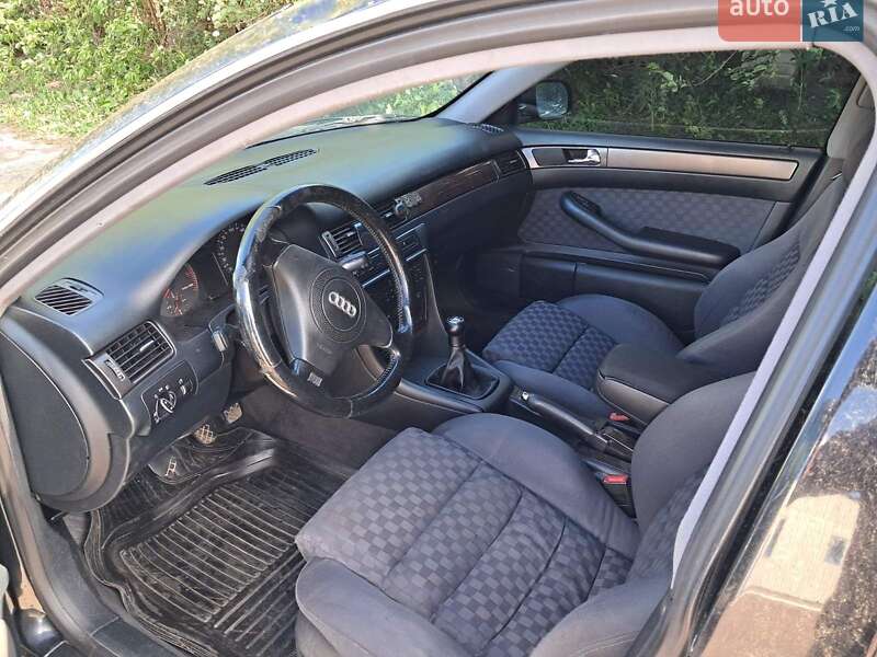 Универсал Audi A6 1998 в Горохове