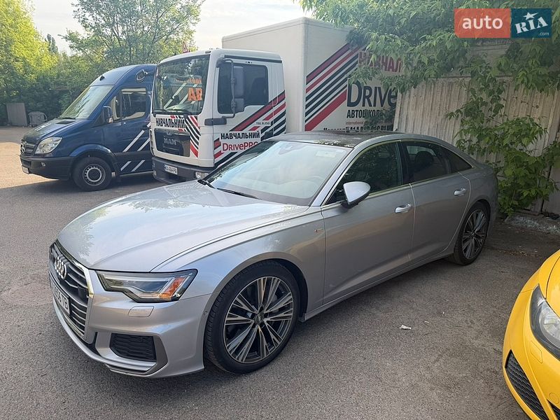 Седан Audi A6 2018 в Києві