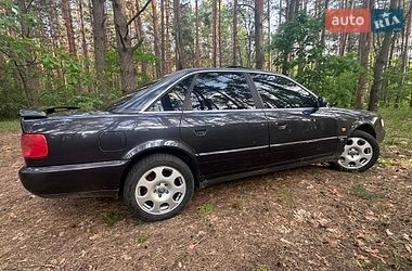 Седан Audi A6 1995 в Києві