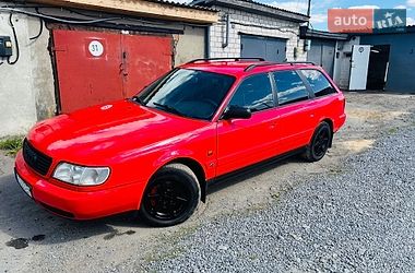 Універсал Audi A6 1996 в Шепетівці