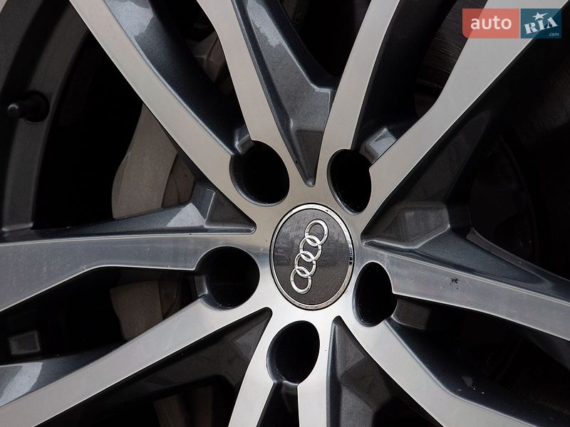 Седан Audi A6 2018 в Львові
