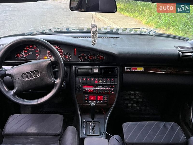 Седан Audi A6 1995 в Івано-Франківську