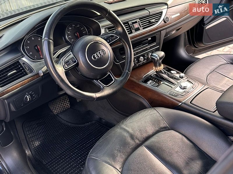 Седан Audi A6 2014 в Чернівцях