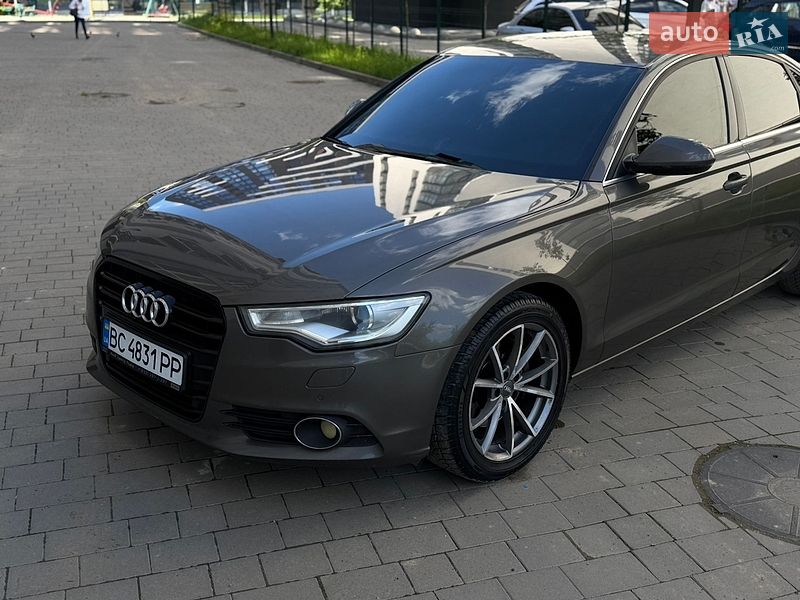 Седан Audi A6 2011 в Ивано-Франковске