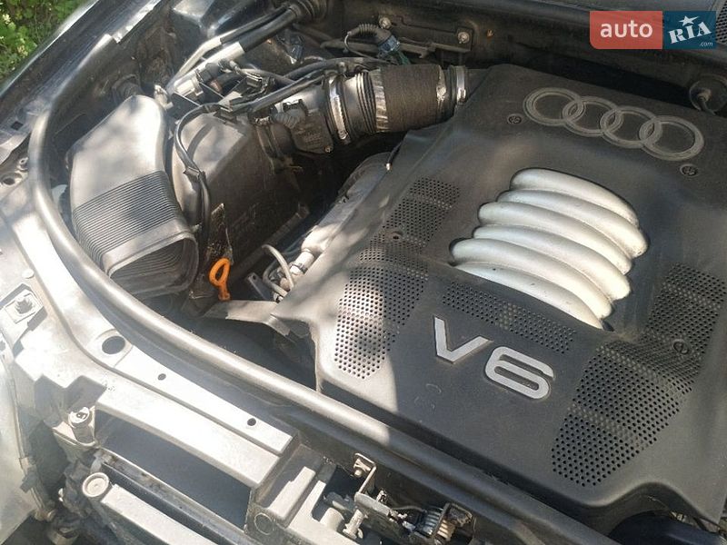Седан Audi A6 1998 в Березане