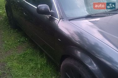 Седан Audi A6 1998 в Березане