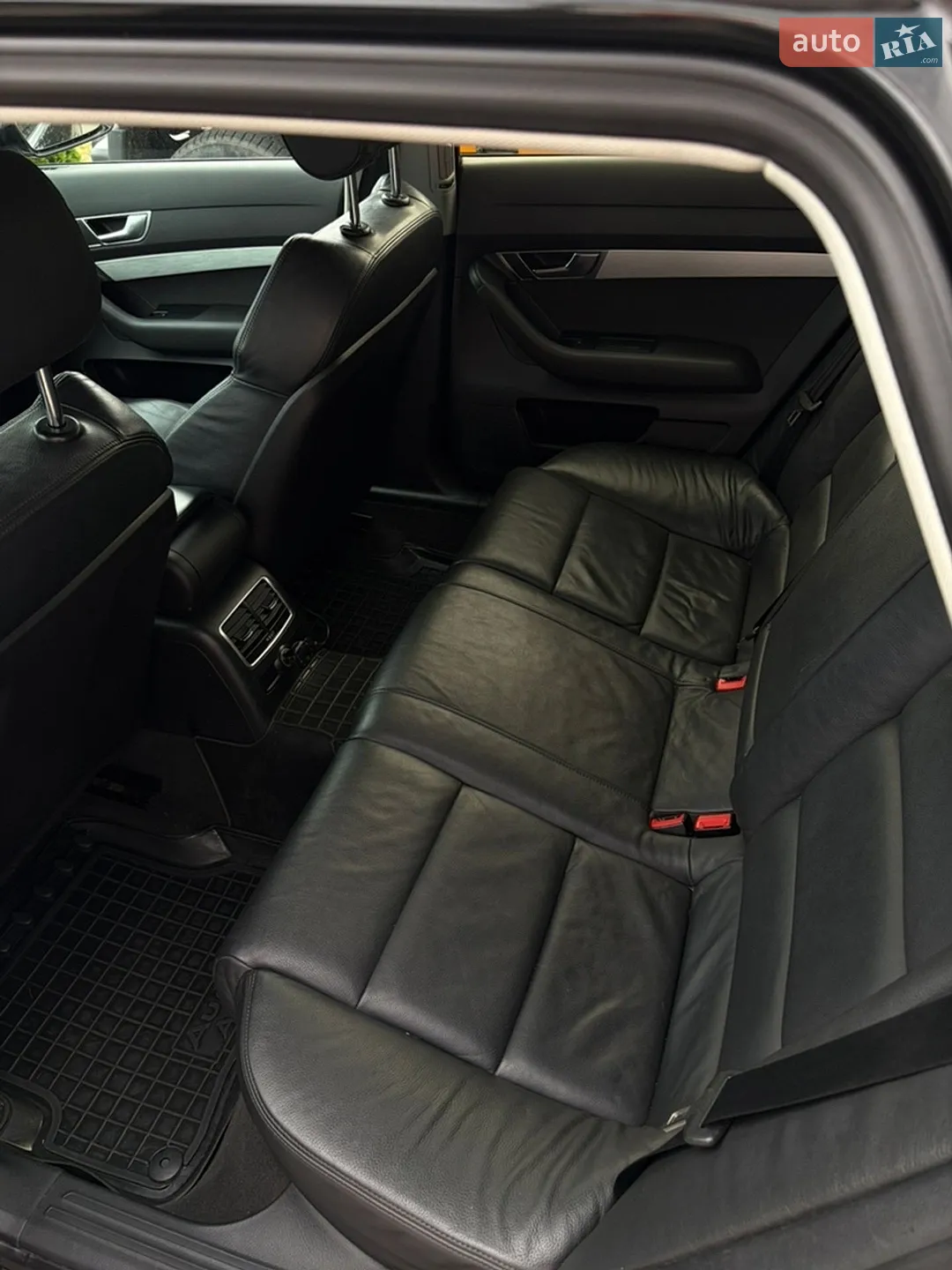 2011 Audi A6 - мініатюра 4