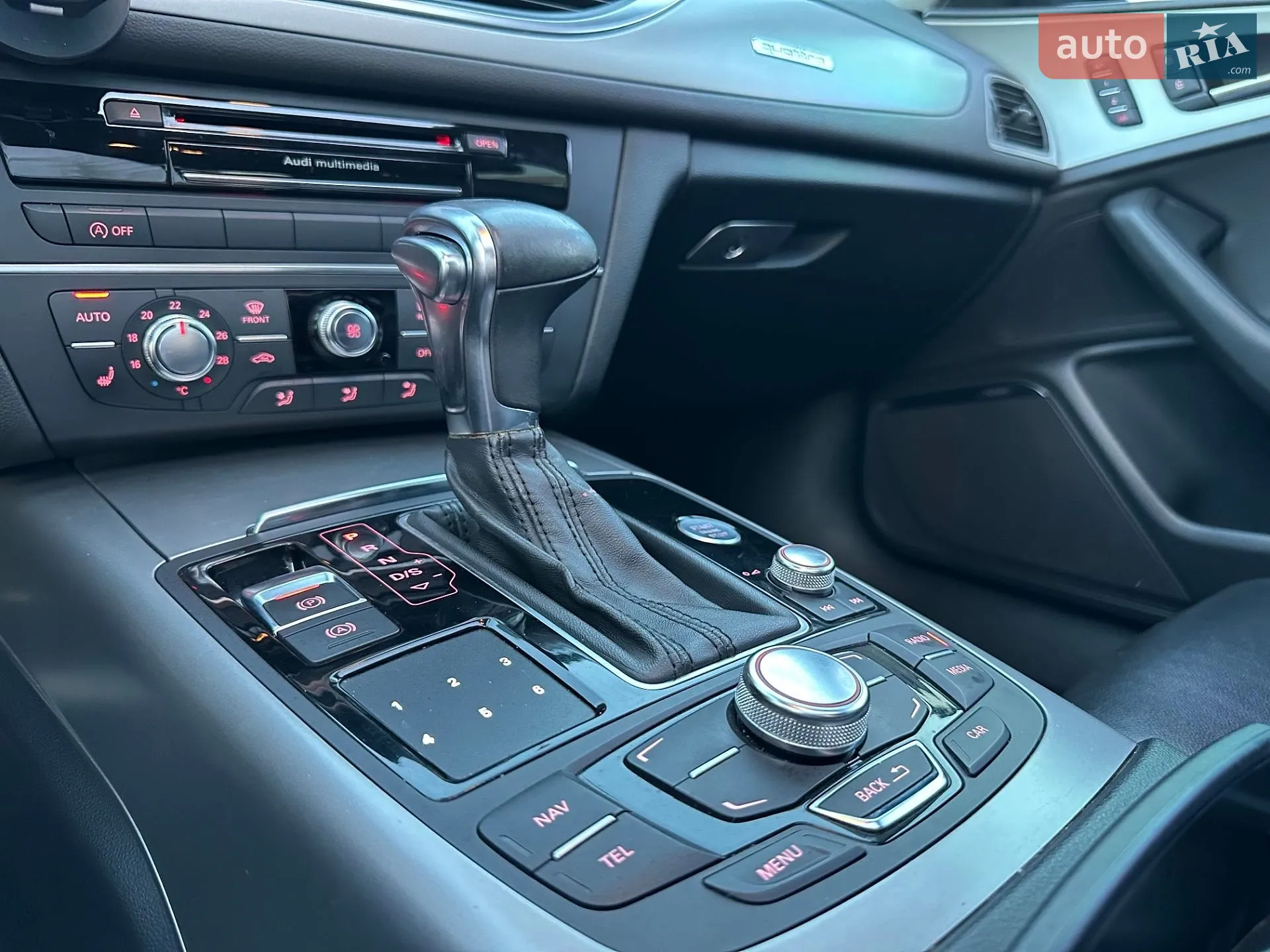 2012 Audi A6 - мініатюра 27