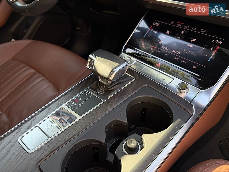 Седан Audi A6 2019 в Львові