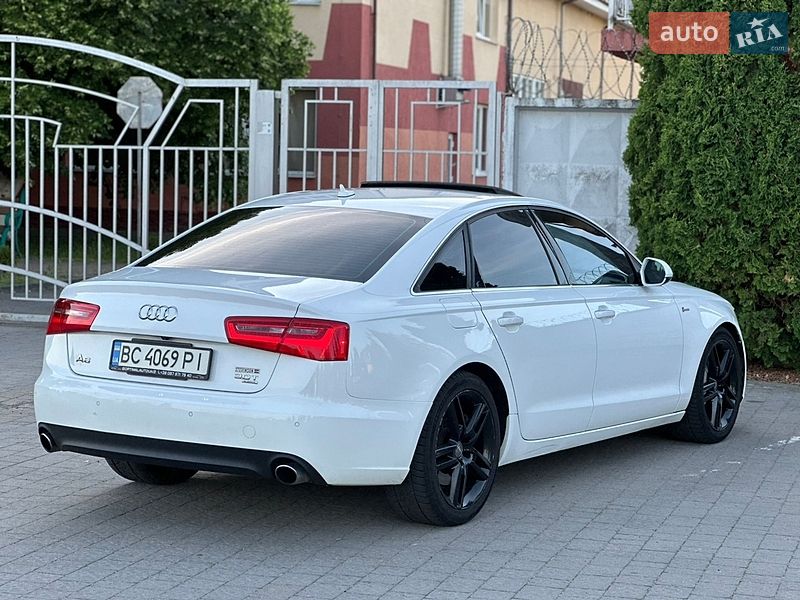 Седан Audi A6 2013 в Ужгороді