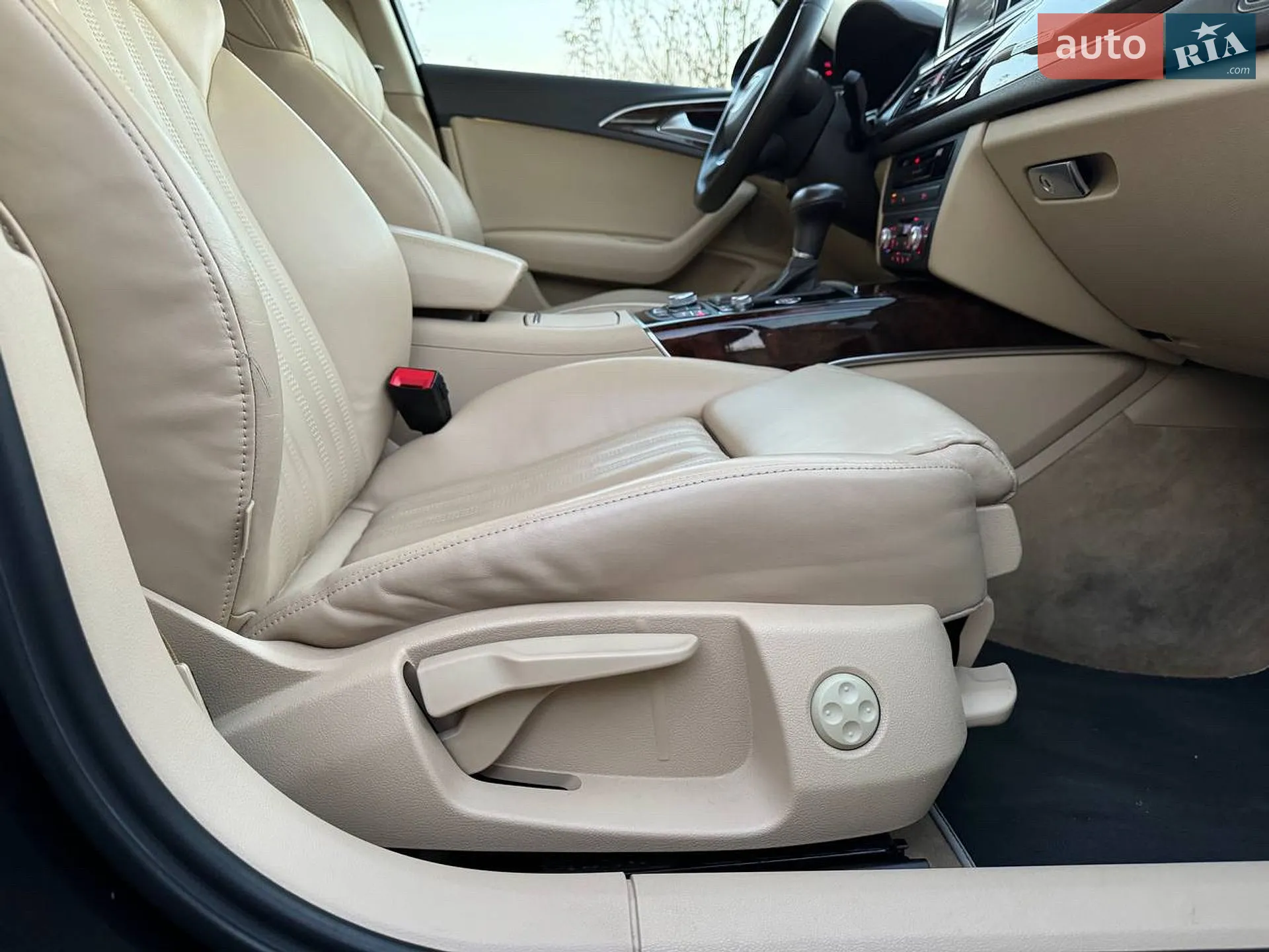 2012 Audi A6 - мініатюра 48
