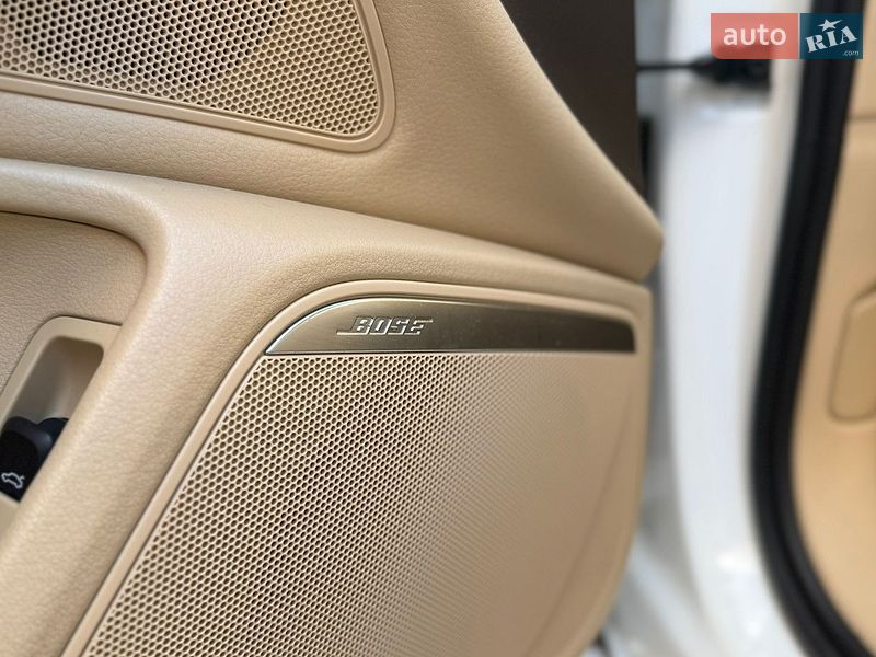 Седан Audi A6 2014 в Киеве