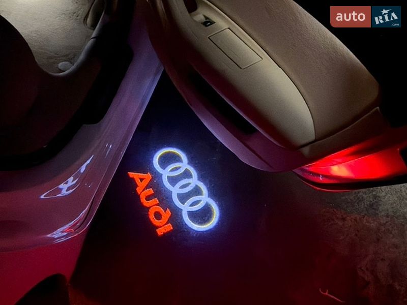Седан Audi A6 2014 в Киеве